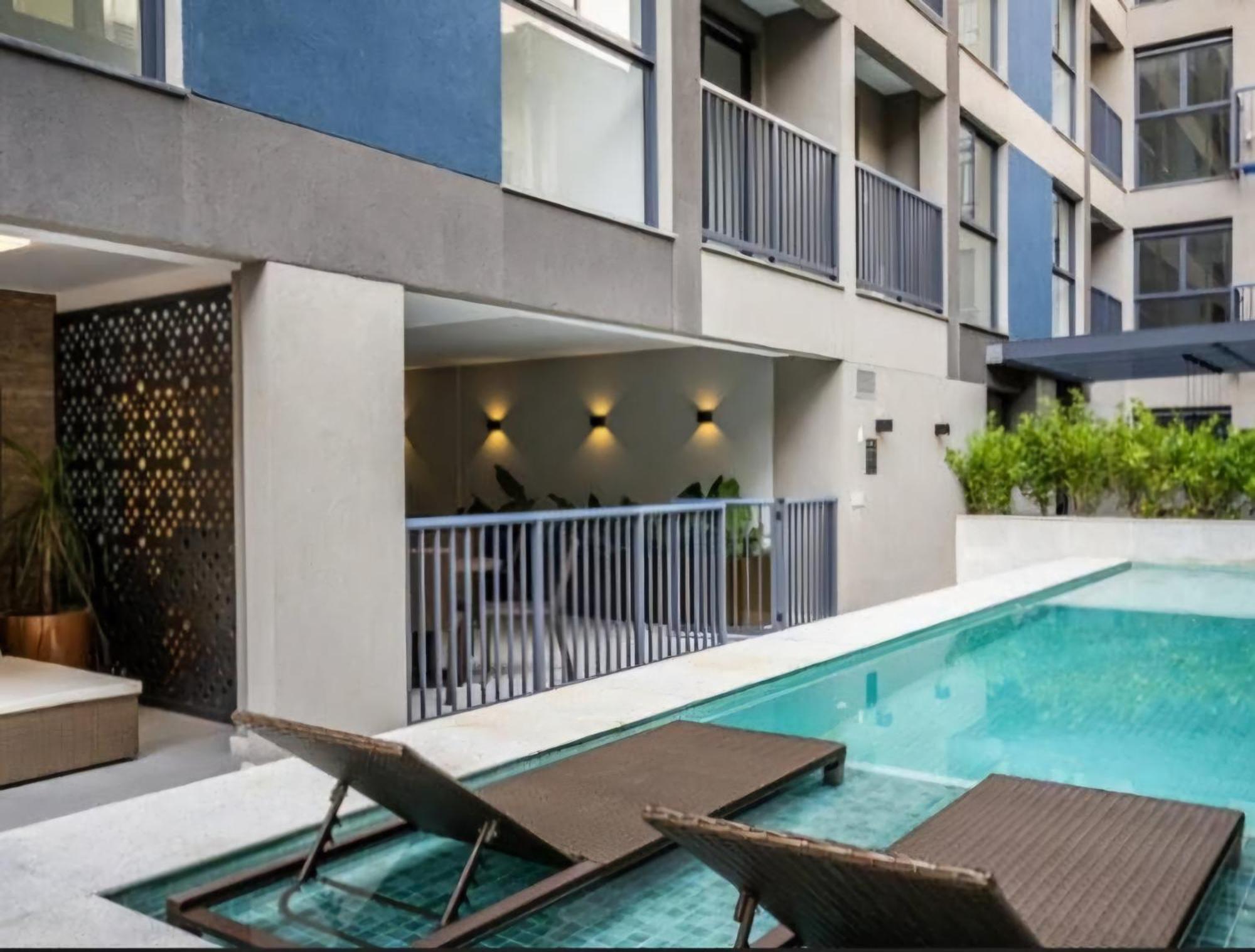 Apto Moderno Com Miniquintal Proprio E Piscina